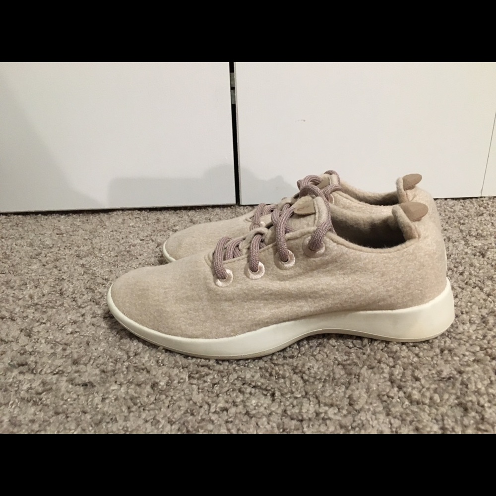 Allbirds light pink shoes women’s size 6